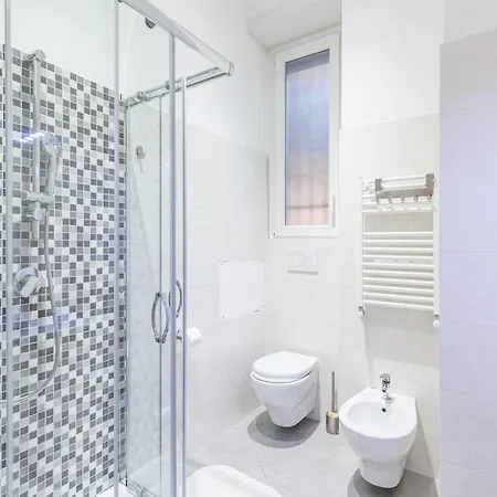 Pensjonat Alloggi Costantini - Ospedale Gemelli - Metro Battistini 3*